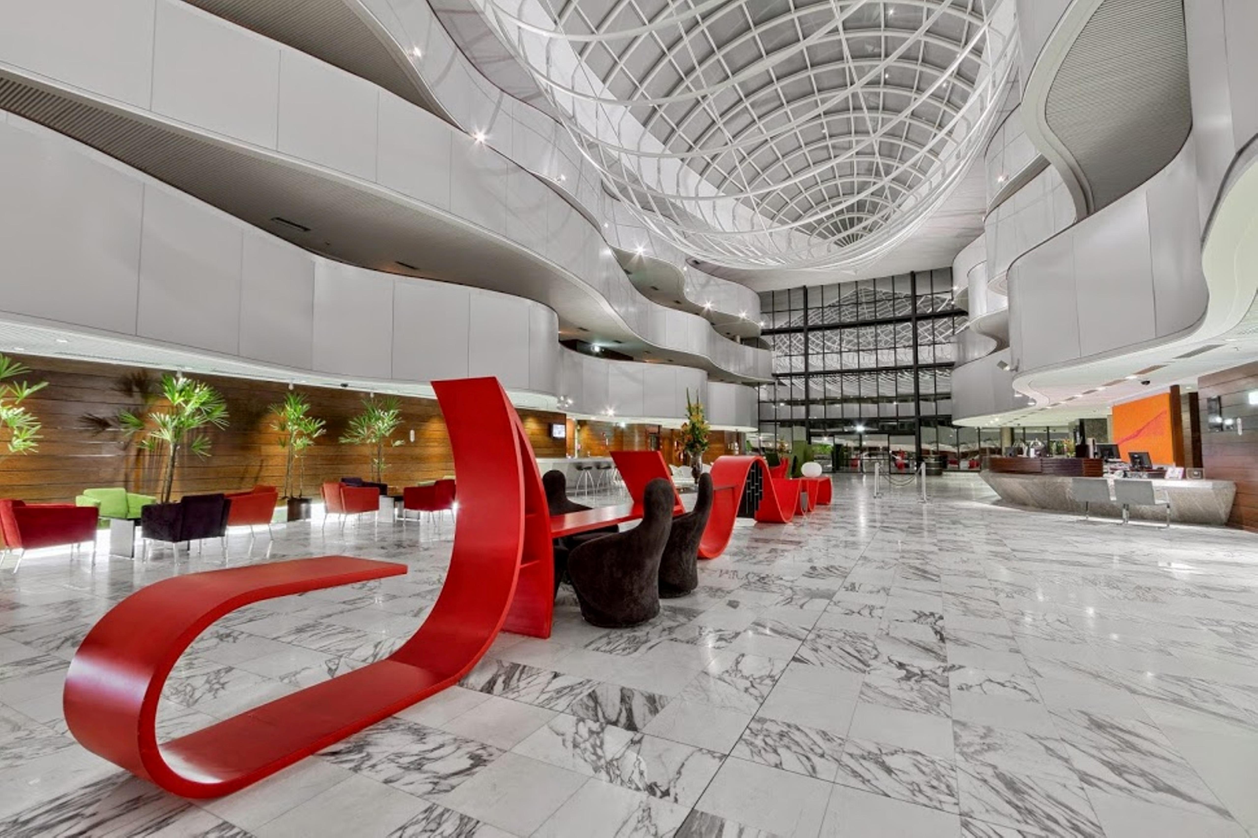 Royal Tulip Brasilia Alvorada Hotel Luaran gambar The lobby of the hotel