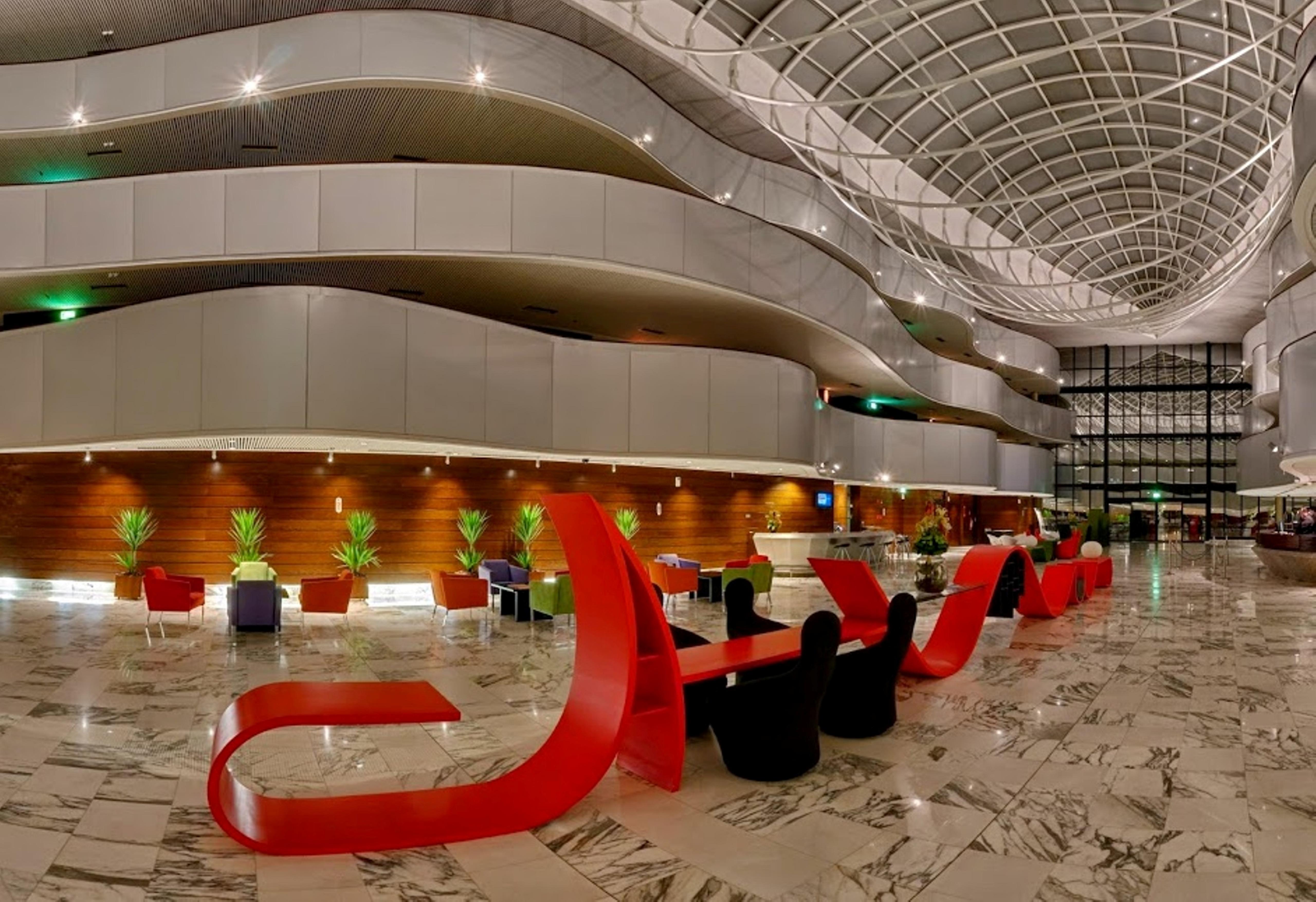 Royal Tulip Brasilia Alvorada Hotel Luaran gambar The lobby of the hotel