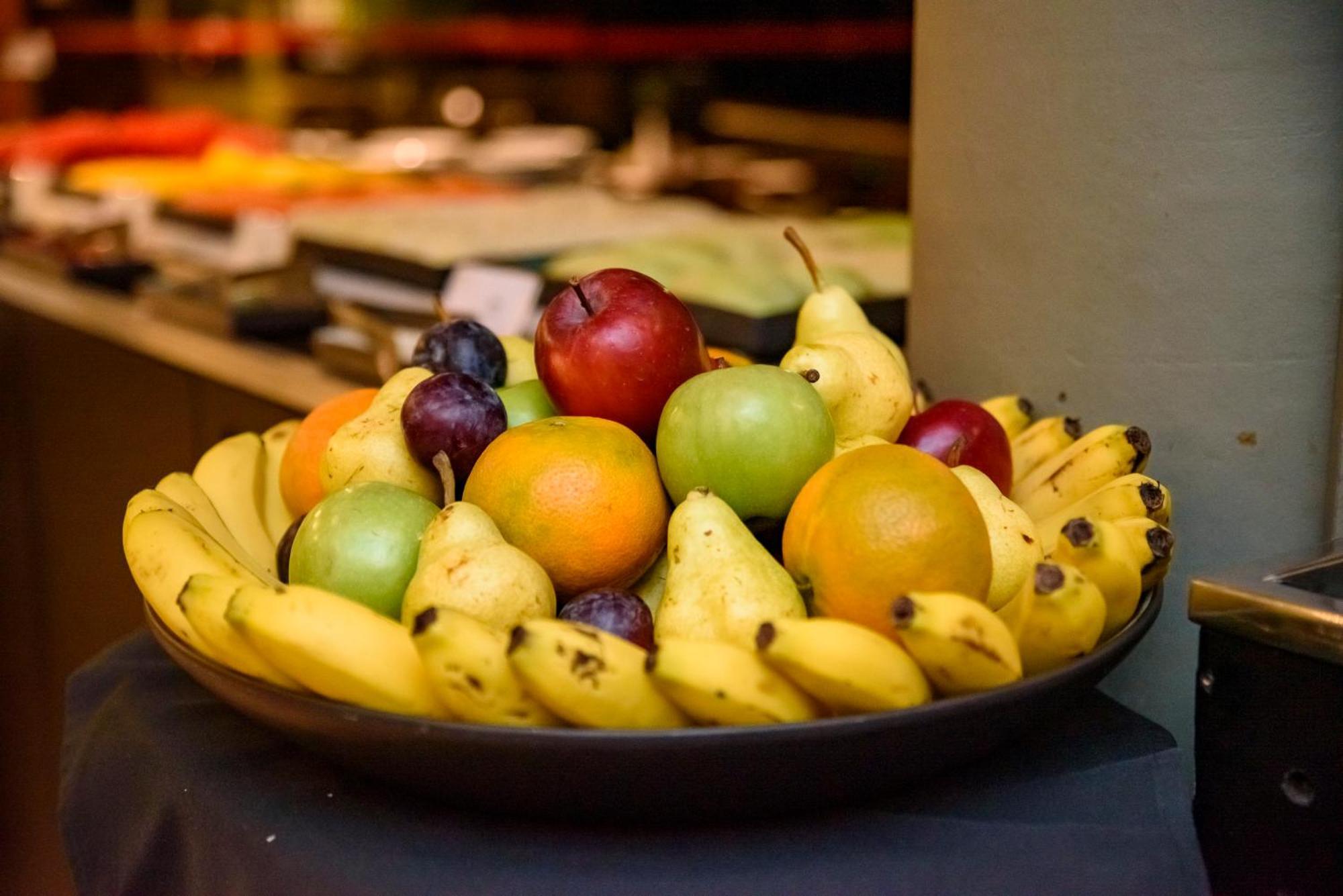 Royal Tulip Brasilia Alvorada Hotel Luaran gambar Fruit salad