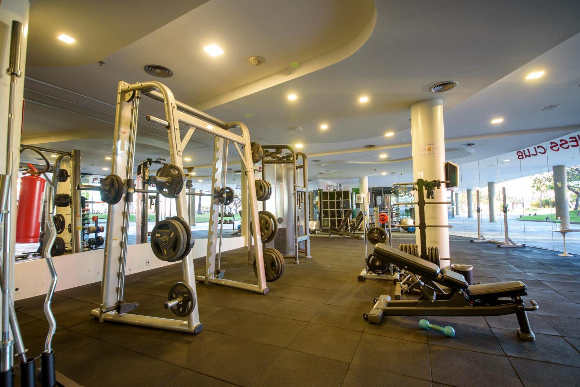 Royal Tulip Brasilia Alvorada Hotel Luaran gambar The gym at the club