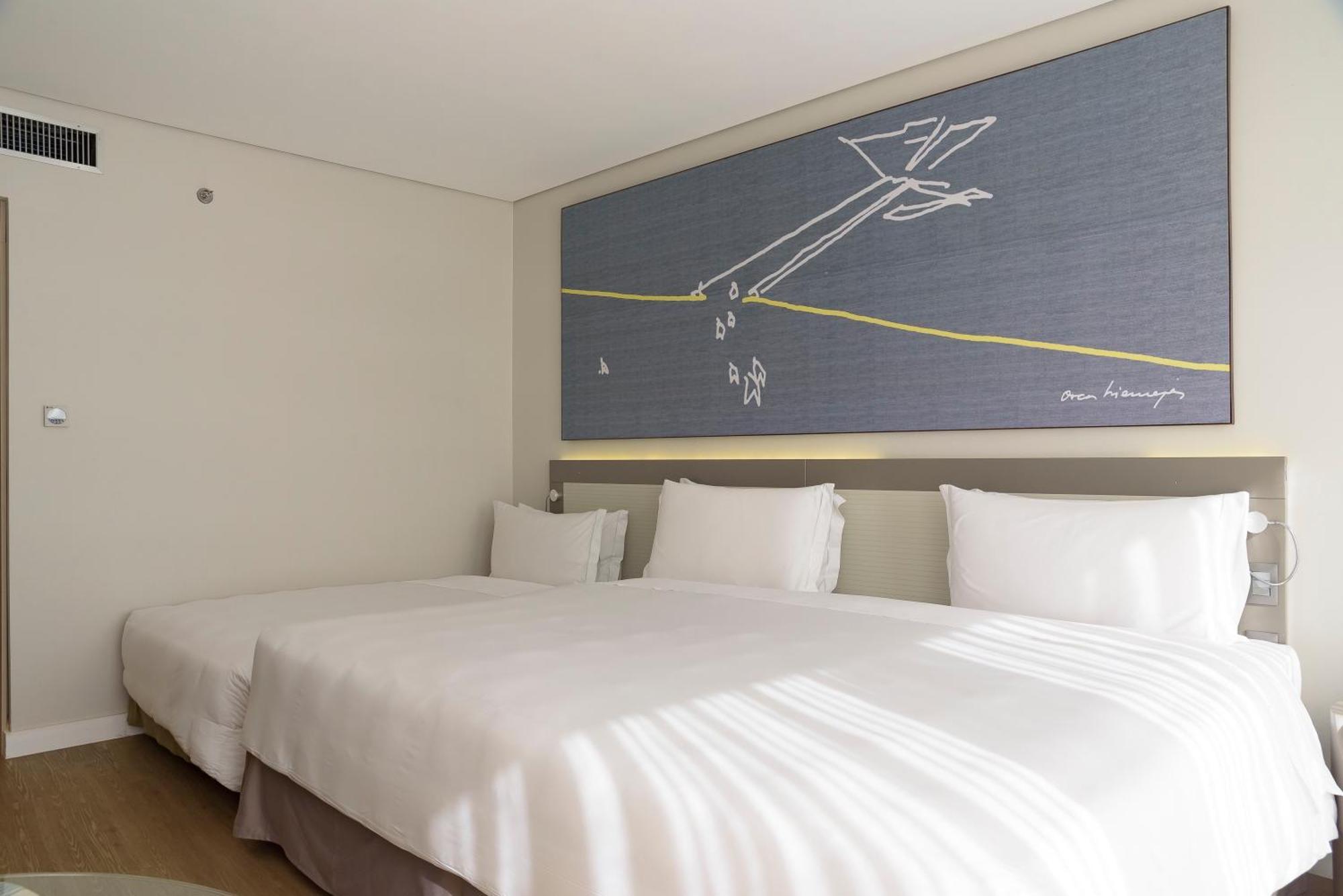 Royal Tulip Brasilia Alvorada Hotel Bilik gambar A room at the hotel